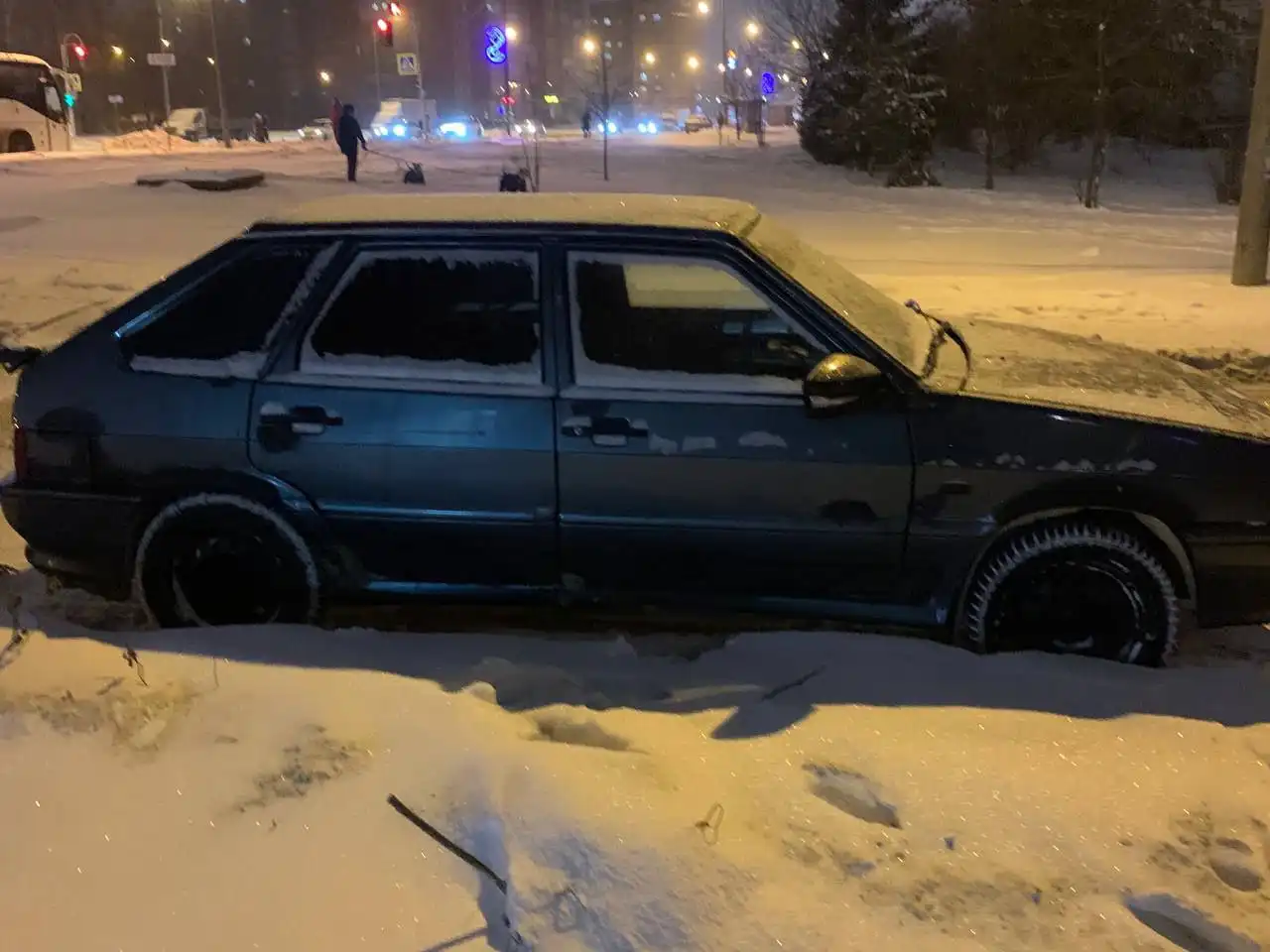 ВАЗ 2114 7 лет с музыкой и новым замком