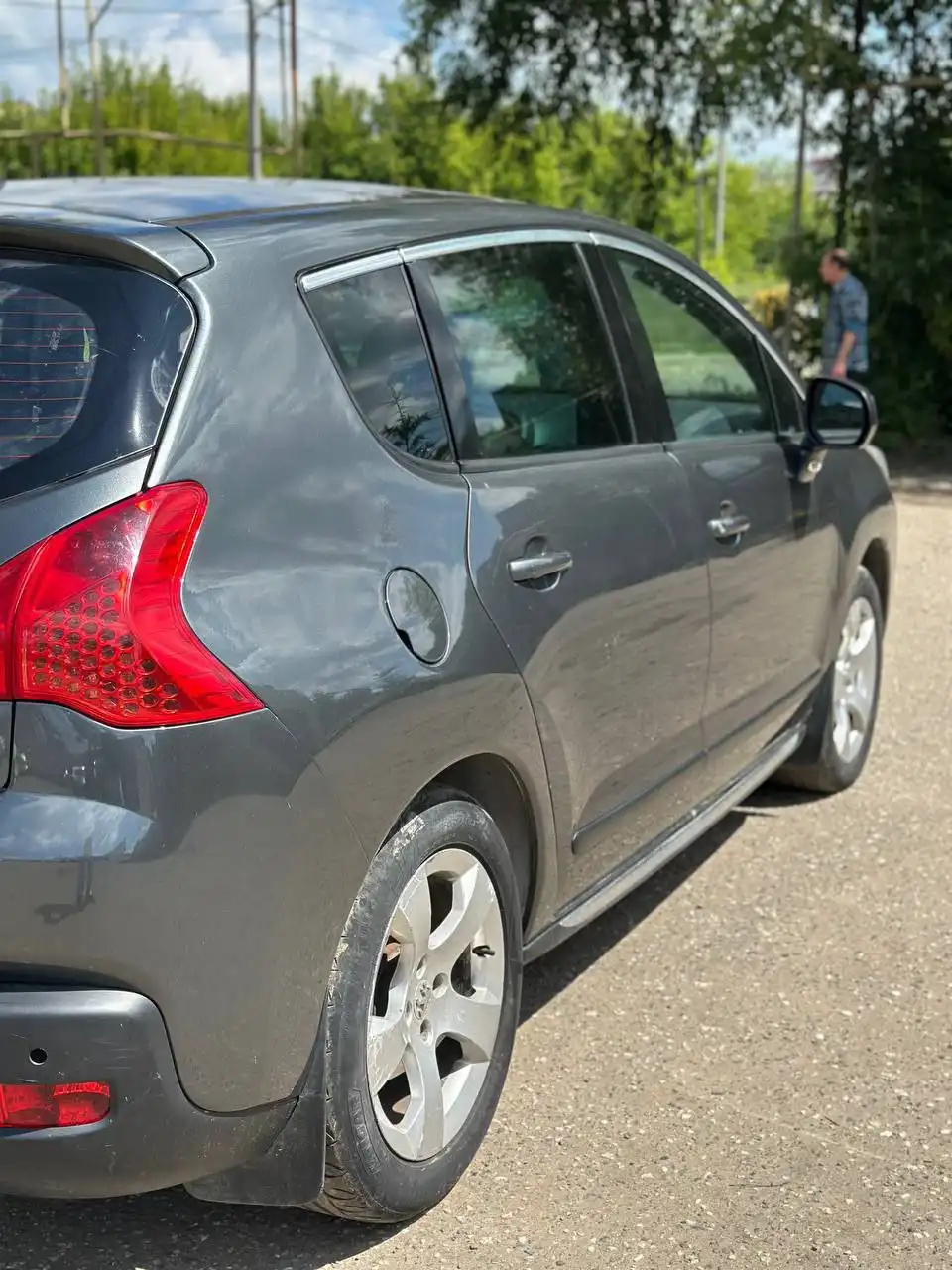 Продажа Peugeot 3008 1.6 AT 2011 года