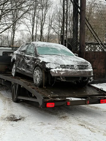 Разбор VW Jetta 6 с магнитолой и пробегом 140к км - Авто в Саранск