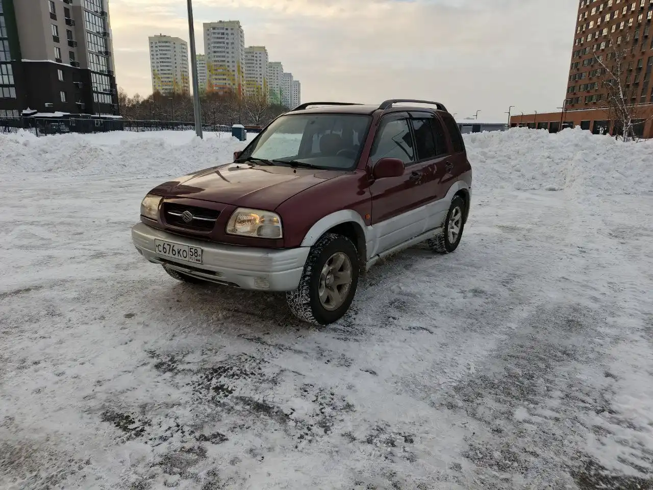 Продам Сузуки Гранд Витара 2000 год