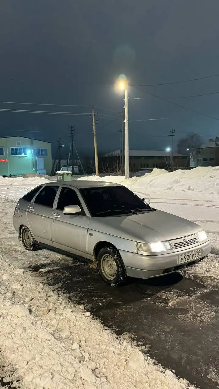 Автомобиль 2005 года в идеальном состоянии