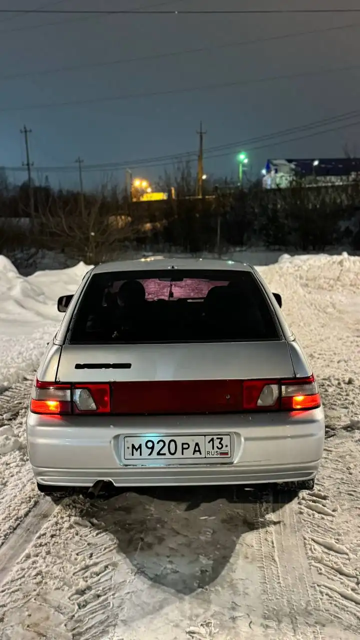 Автомобиль 2005 года в идеальном состоянии