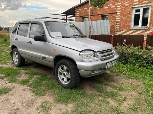 Продается Niva Chevrolet 2006 года выпуска - Легковые автомобили в Саранск