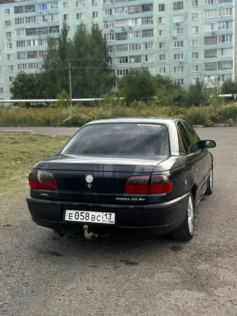 Opel Omega 2.0 1998 года в Рузаевке - Шины и диски в Рузаевка