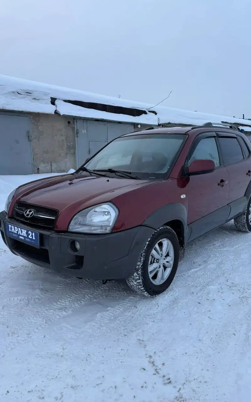 Продам автомобиль Hyundai Tucson 2009 года - Легковые автомобили (Авто) в Чебоксары
