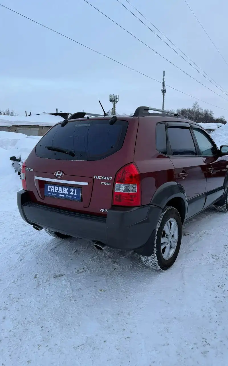 Продам автомобиль Hyundai Tucson 2009 года - Легковые автомобили (Авто) в Чебоксары