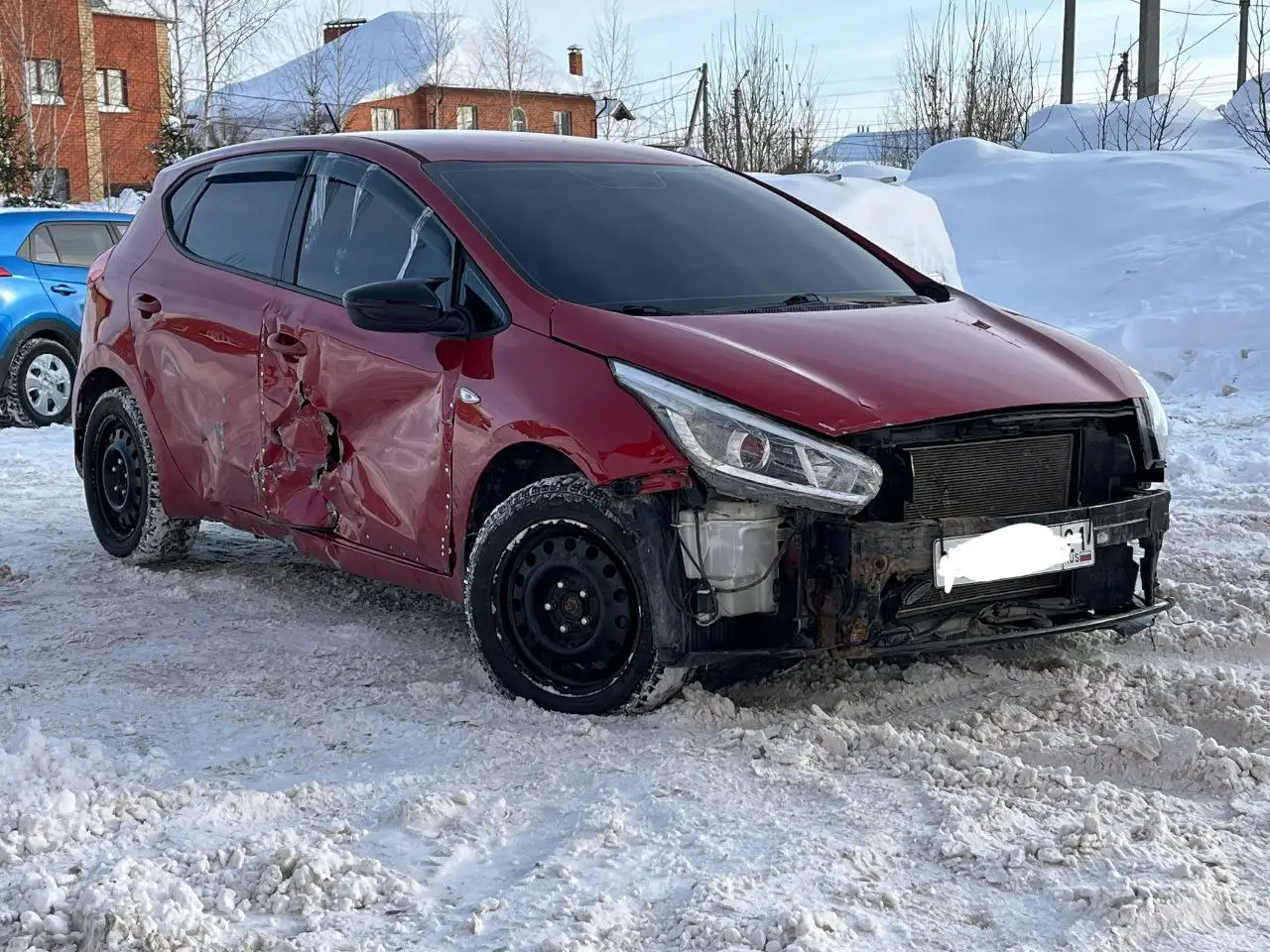 Kia Ceed 2013 года после ДТП - Авто в Саранск