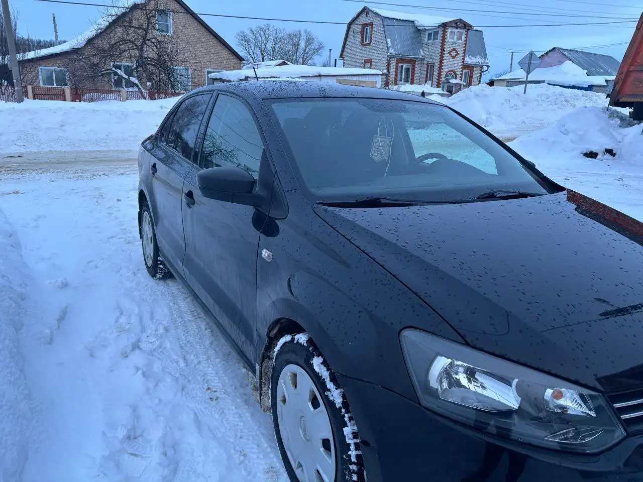 Продам Volkswagen Polo 2013 года с зимней и летней резиной - Легковые автомобили (Авто) в Саранск