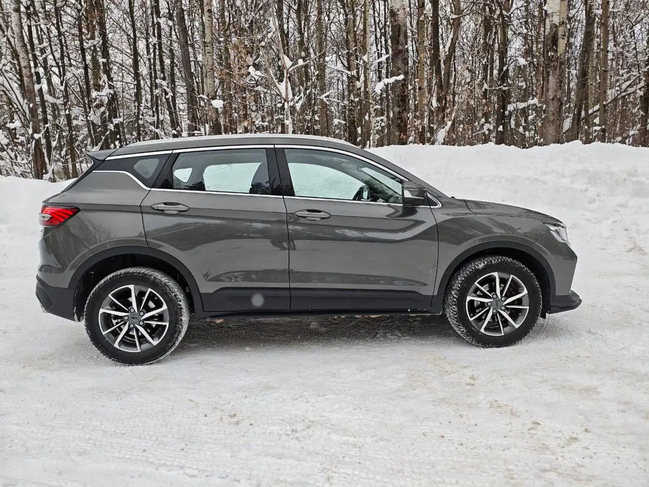 Geely Coolray 2022 в отличном состоянии - Легковые автомобили (Авто) в Саранск