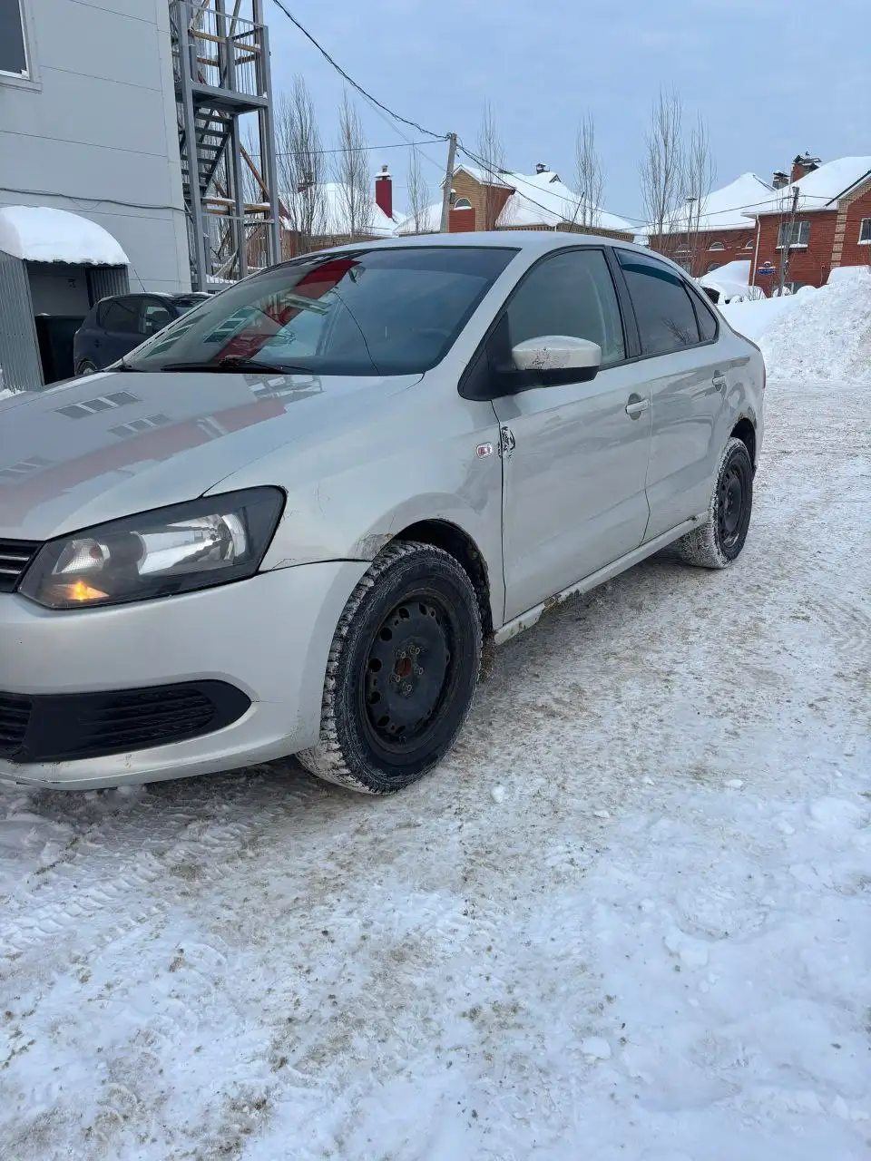 Volkswagen Polo 2011 года без кондиционера - Легковые автомобили (Авто) в Саранск