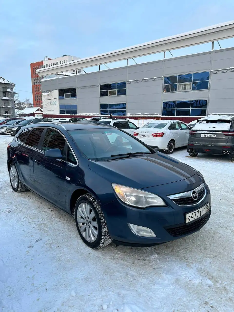 Opel Astra J 2011 года - Авто в Саранск
