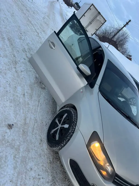 Продажа автомобиля 2011 года в отличном состоянии - Аудиооборудование в Саранск