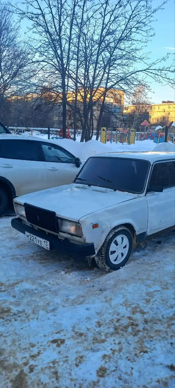 Продажа автомобиля с полным комплектом аудиосистемы - Легковые автомобили (Авто) в Саранск