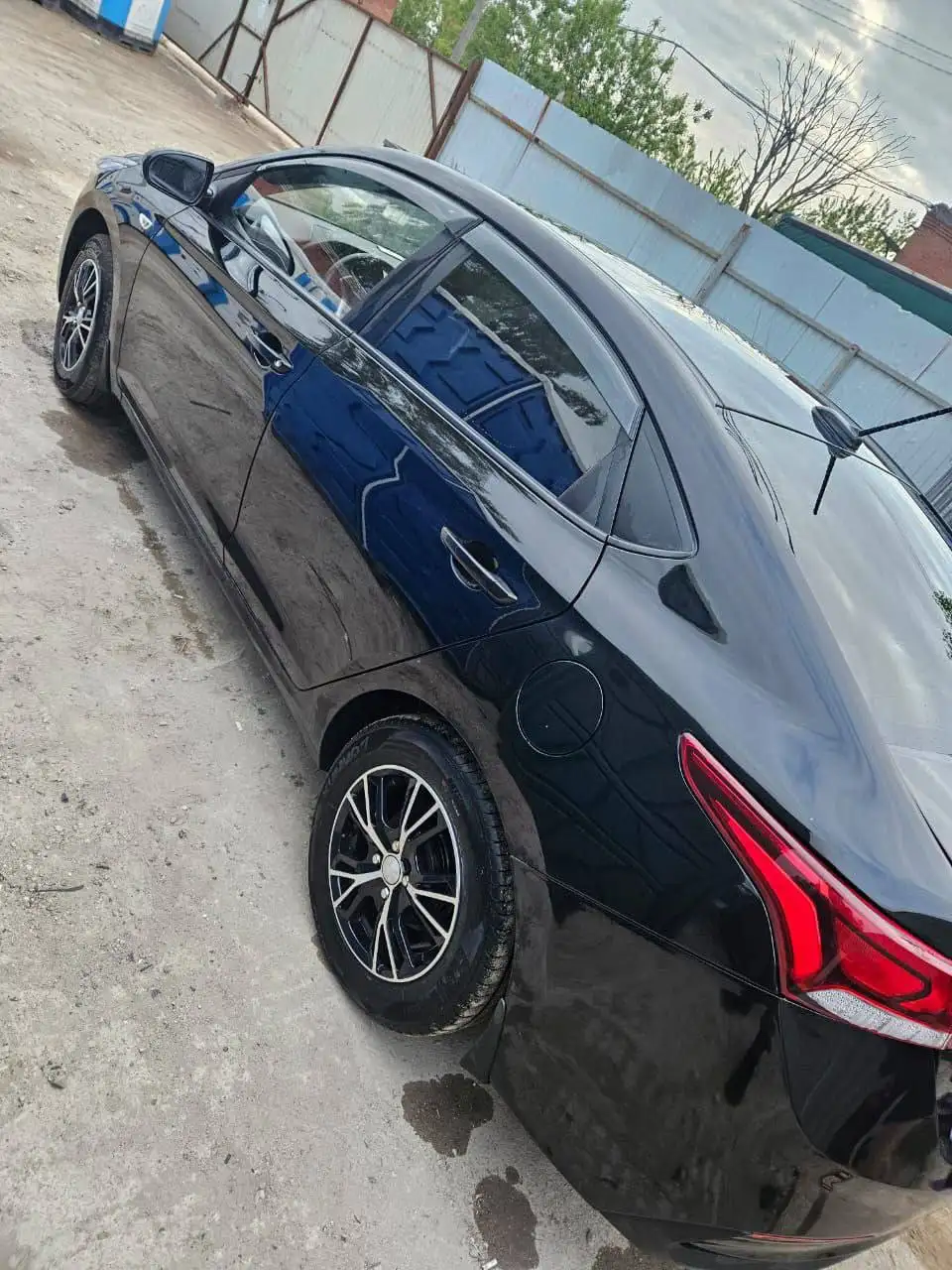 Продам автомобиль 2018 года, 2 владельца, пробег 130000 км - Авто в Саранск