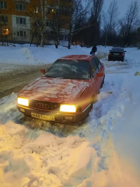 Продажа автомобиля 90 г.в. с автоматическим запуском - Легковые автомобили в Саранск