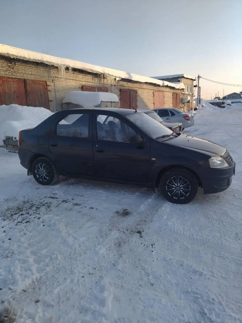 Продам Рено Логан 2010 года выпуска, газ-бензин - Легковые автомобили (Авто) в Саранск