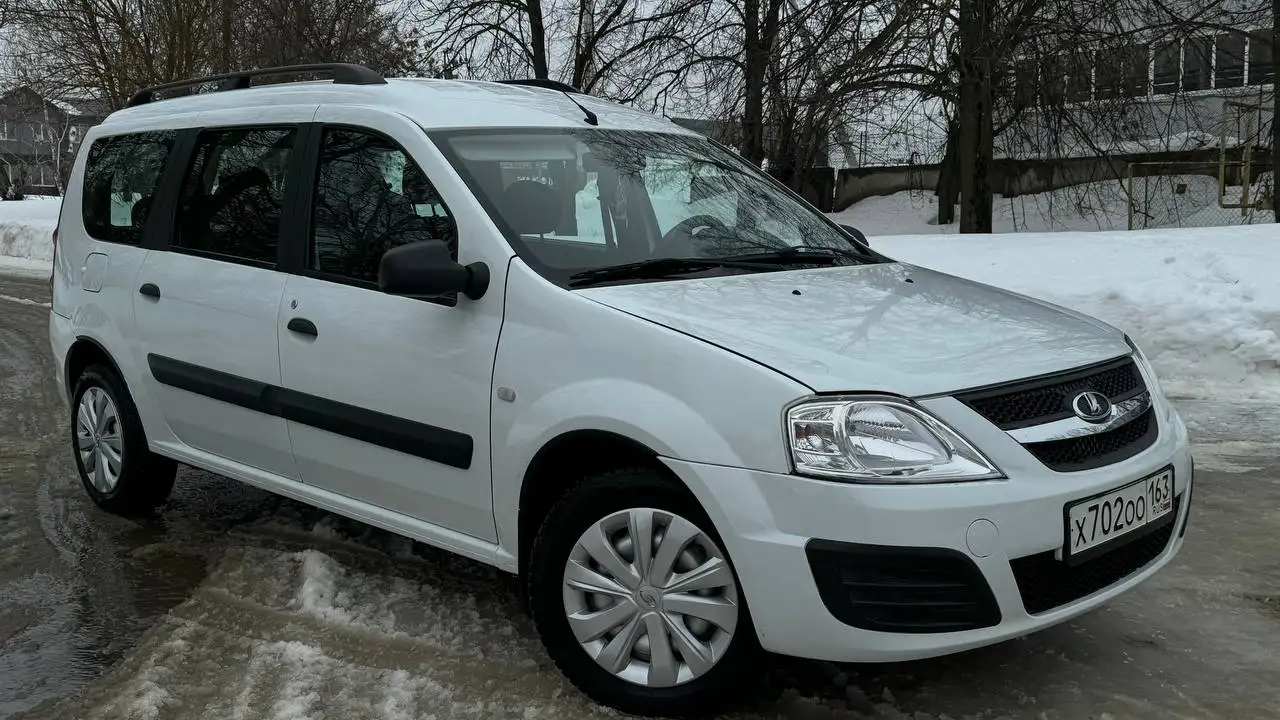 Лада Largus 2016 года выпуска, 7 мест, комплектация Lux - Авто в Саранск