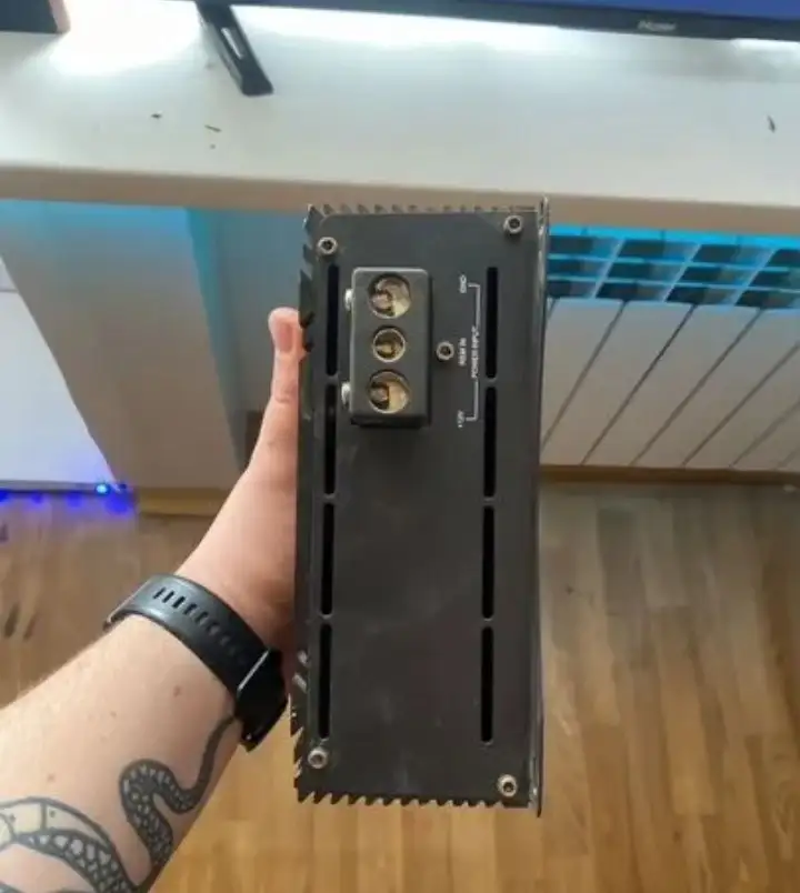 Продам усилитель Apocalypse 500.2 - Автомобильная электроника (Электроника) в Саранск