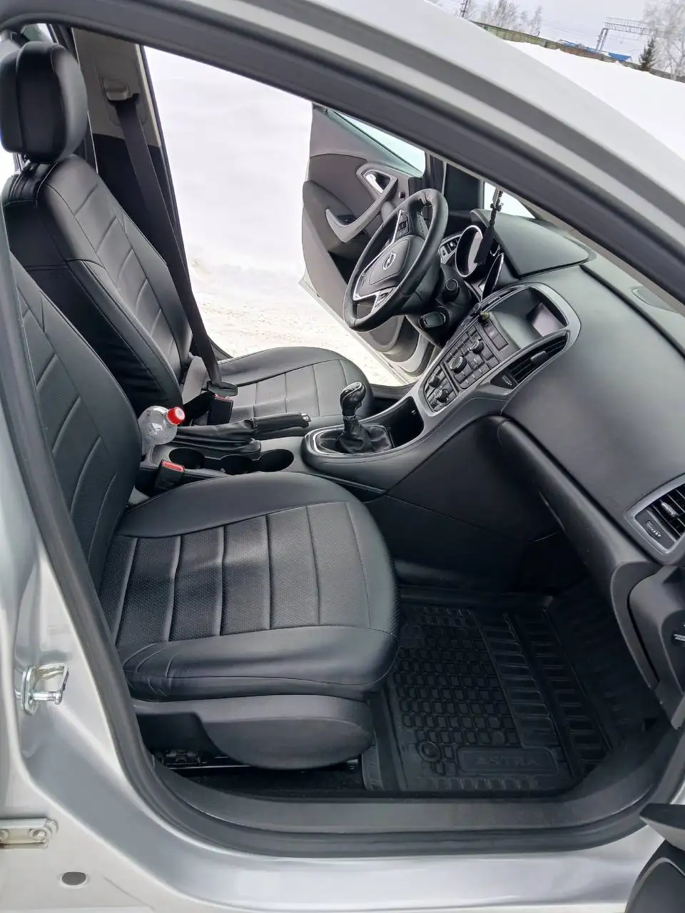 Продажа автомобиля Opel Astra J 2013 года - Авто в Саранск