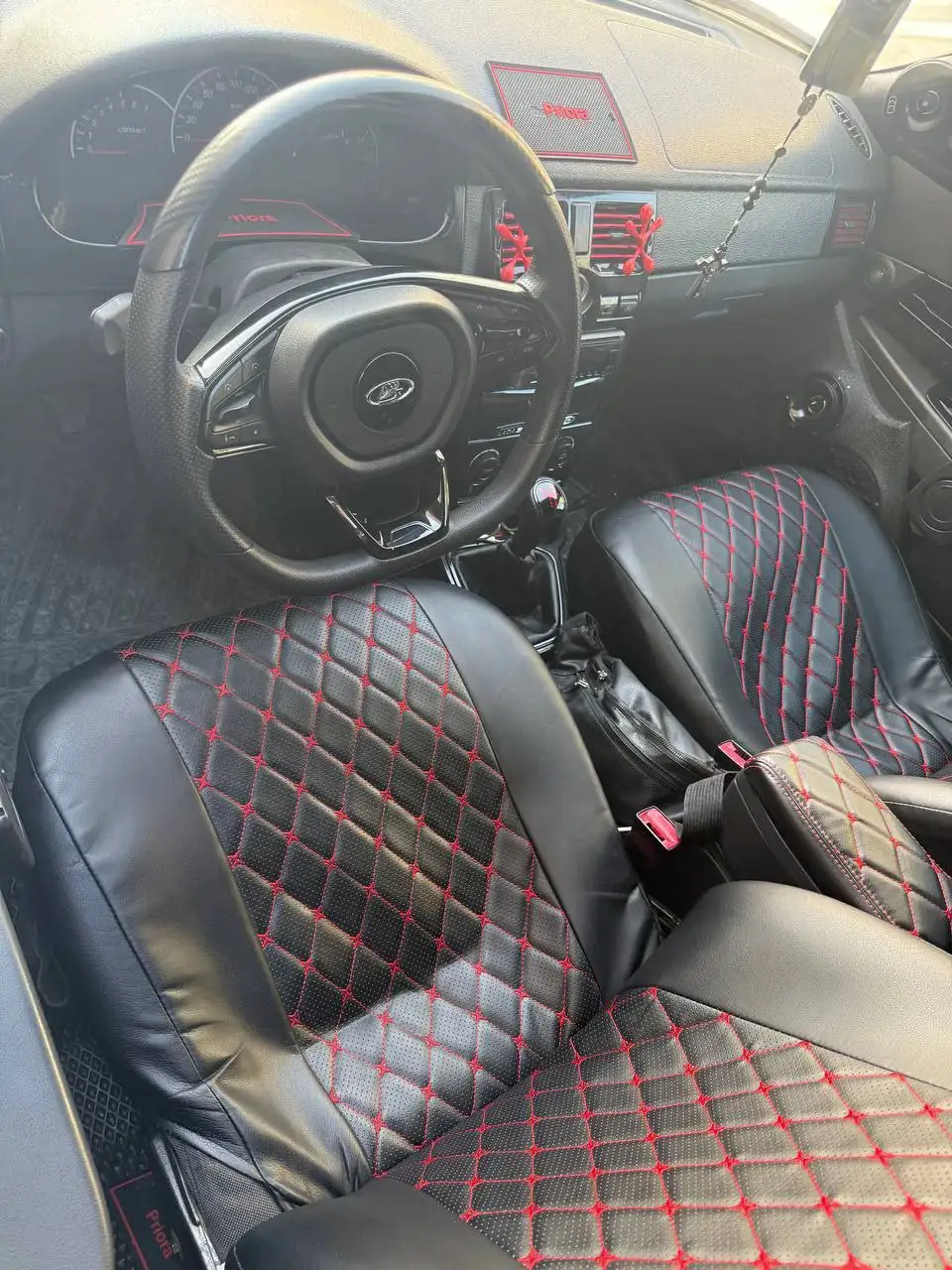 Продажа LADA PRIORA 2012 года - Легковые автомобили (Авто) в Москва