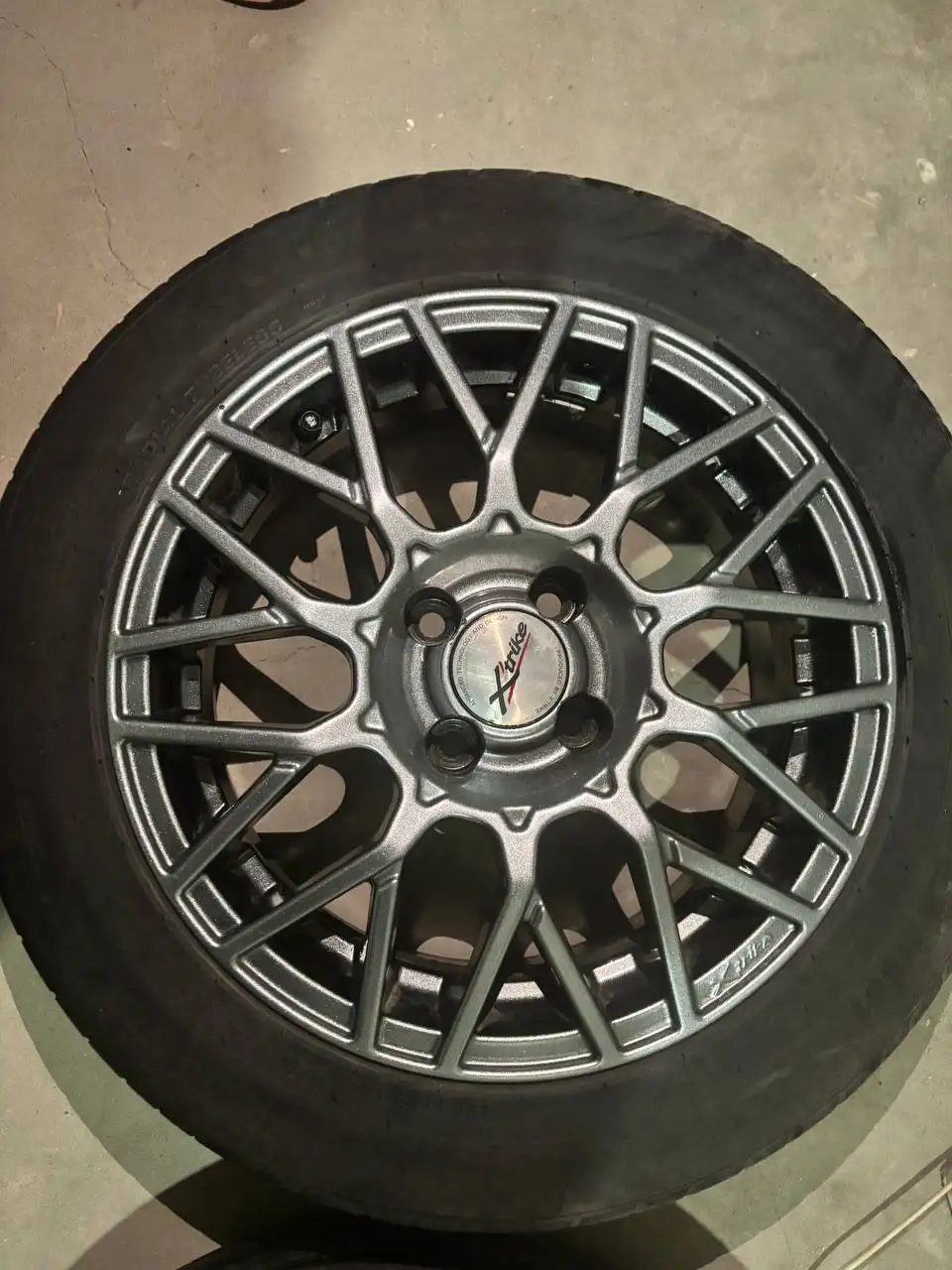 Шины 185/55 R15 без сварки и мятин - Шины и диски (Авто) в Саранск