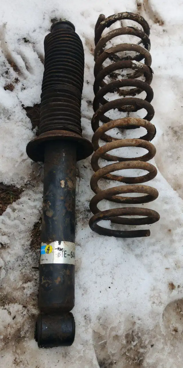 Продам на ВАЗ 2110-2112 - Автозапчасти для ВАЗ (Запчасти) в Саранск