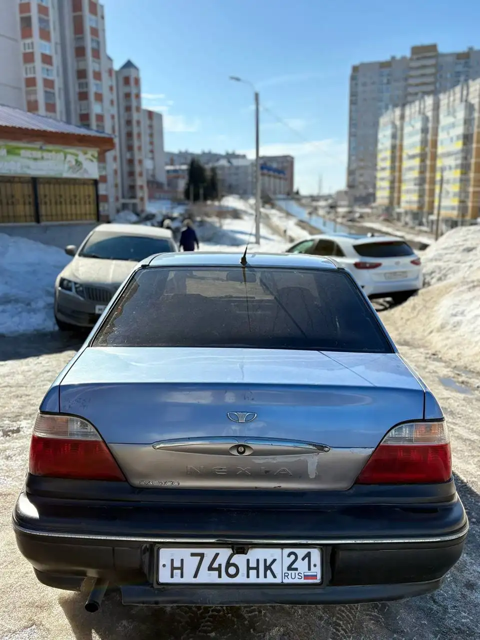 Автомобиль в достойном состоянии с механической коробкой - Легковые автомобили (Авто) в Саранск