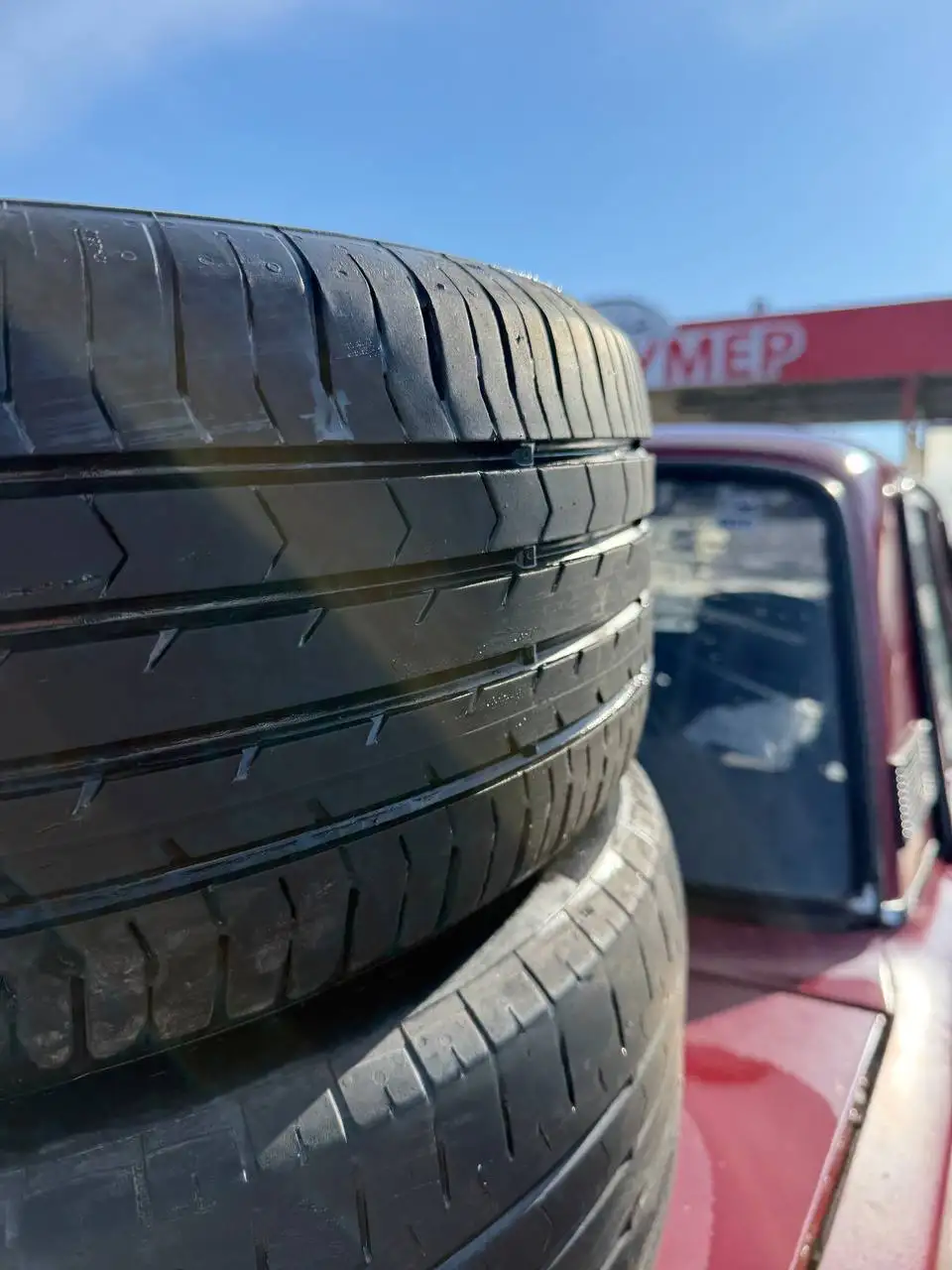 Продажа резины Continental ContipremiumContact 215/55 R17 - Шины и диски (Авто) в Саранск