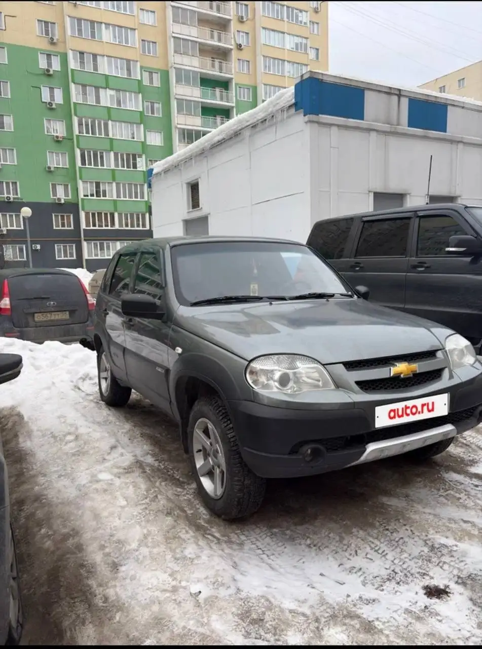 Продажа Chevrolet Niva 2018 года - Внедорожники (Авто) в Пенза