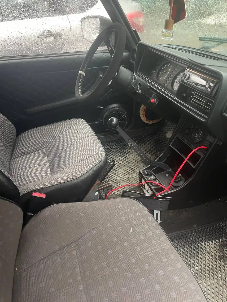 Продам ВАЗ 2107 инжектор в хорошем техническом состоянии - Легковые автомобили (Авто) в Саранск