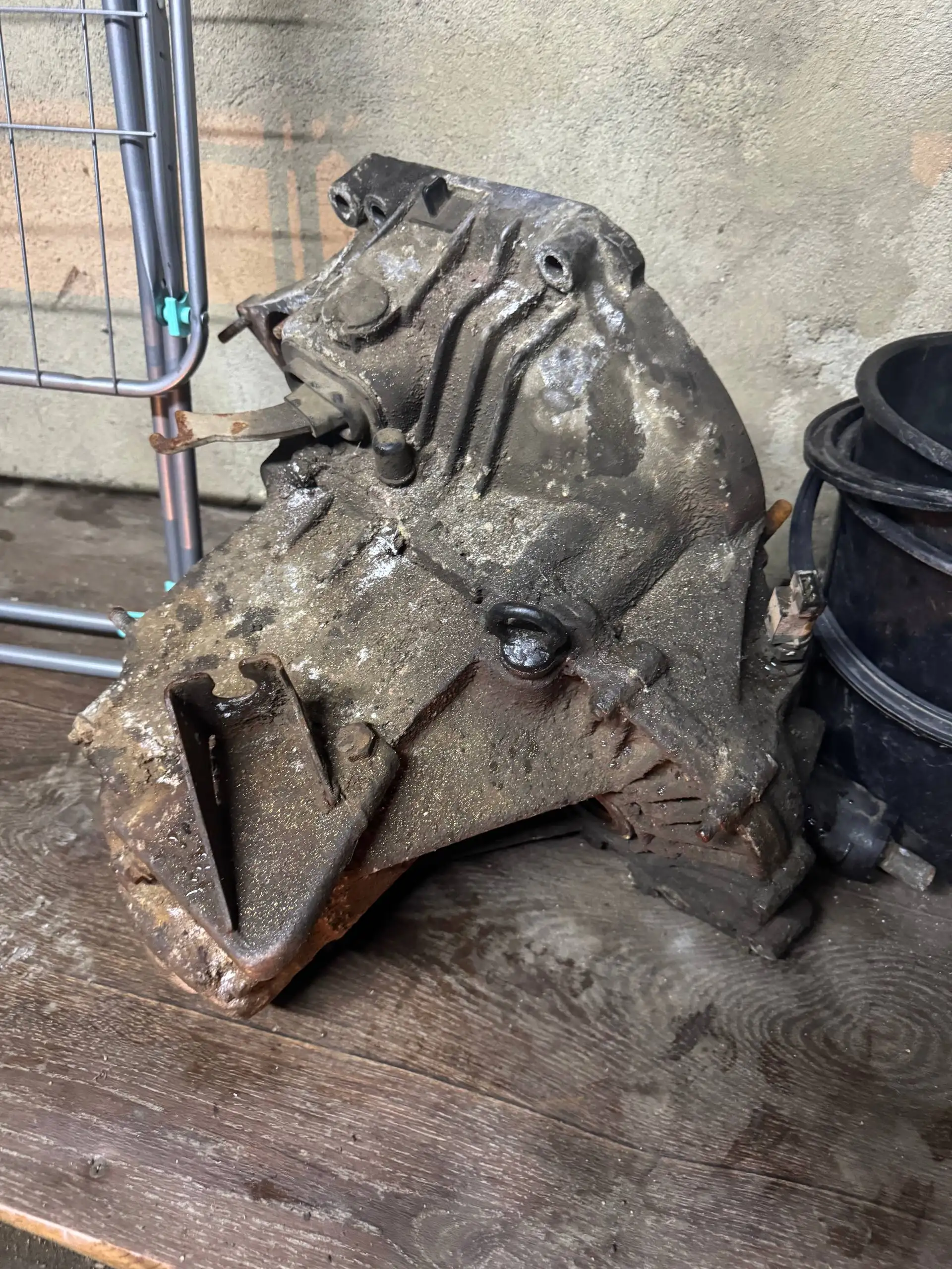 Генератор 2114 без задней крышки - Автозапчасти (Запчасти) в Саранск