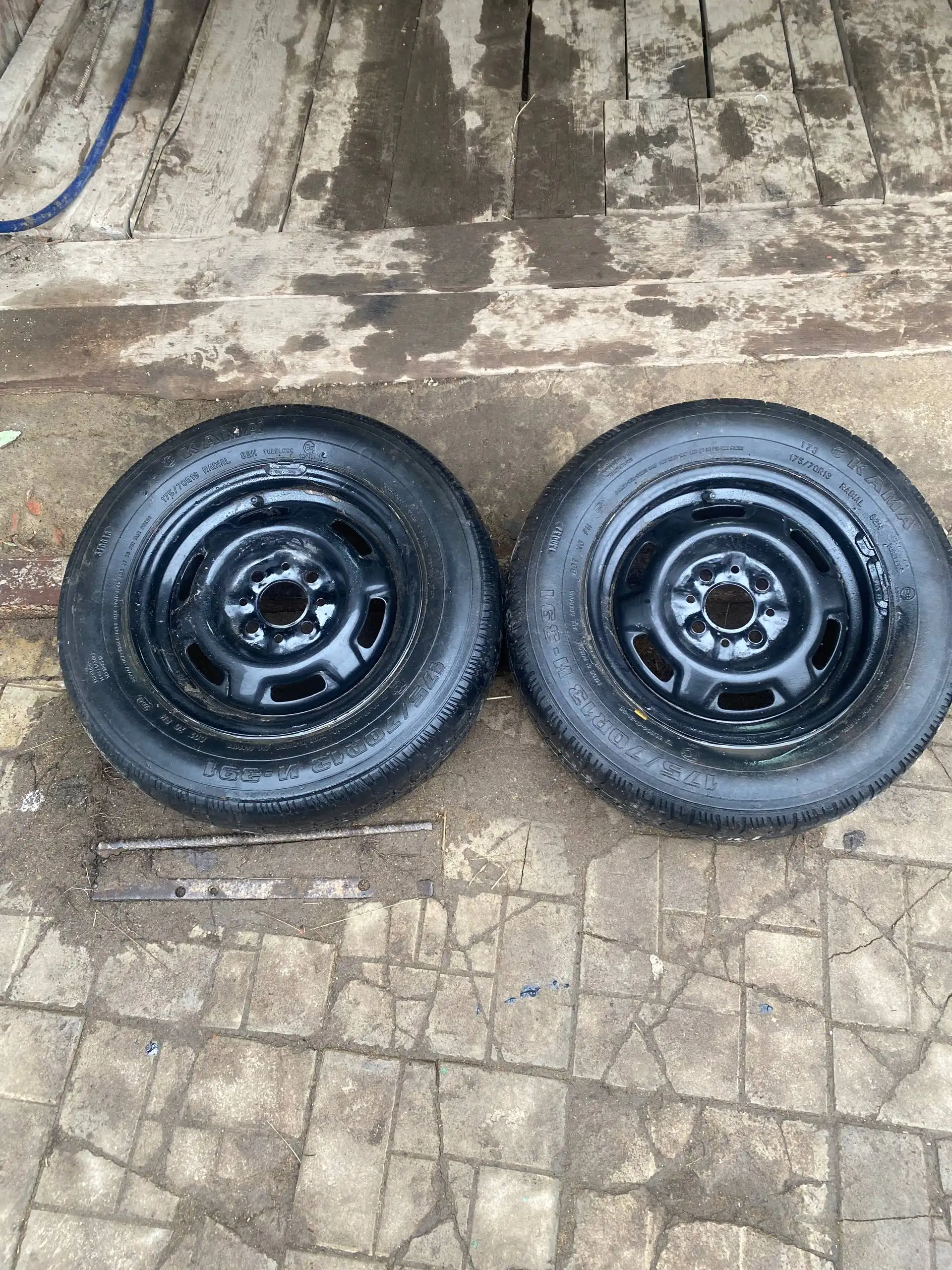 Комплект летних колес R13 175/70 - Шины и диски (Авто) в Саранск