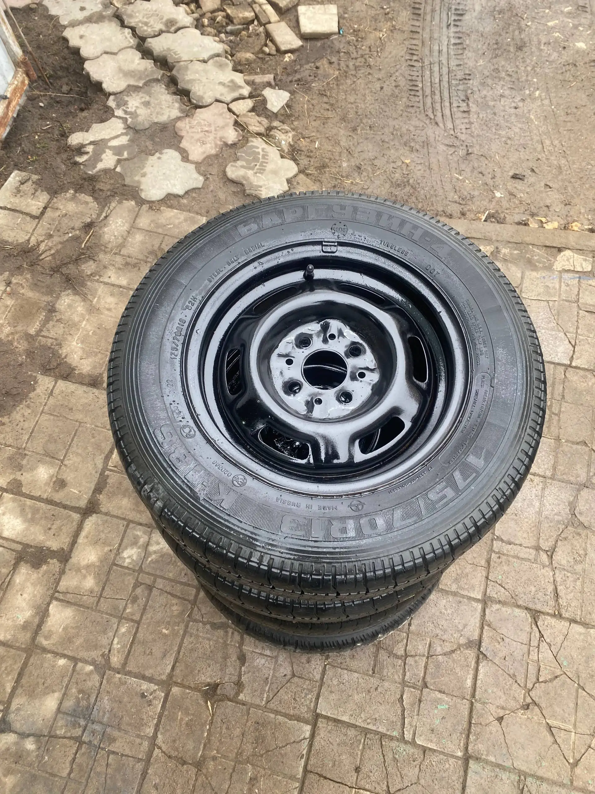 Комплект летних колес R13 175/70 - Шины и диски (Авто) в Саранск