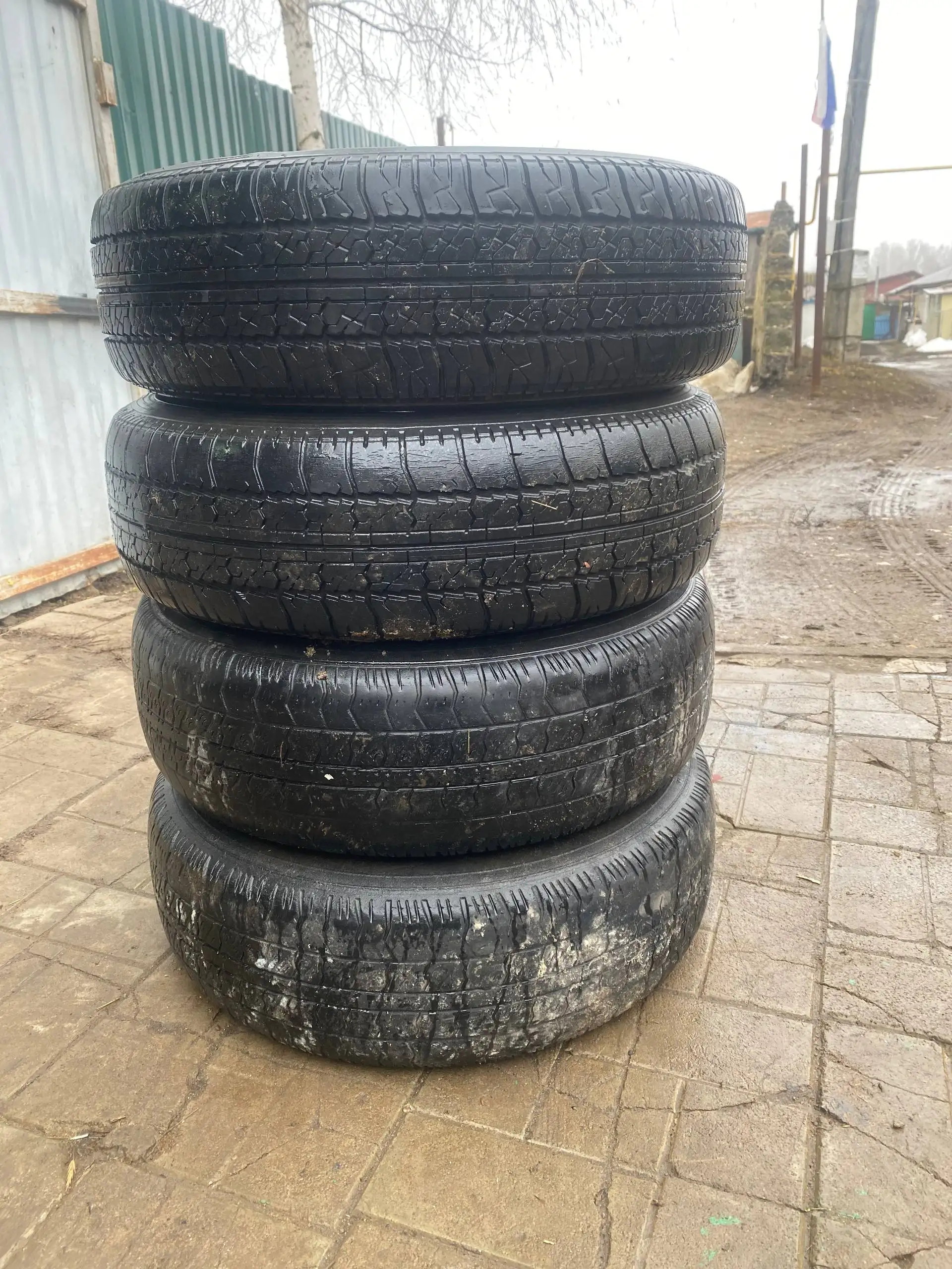 Комплект летних колес R13 175/70 - Шины и диски (Авто) в Саранск