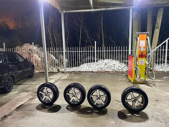 Продажа литых дисков R15 с зимней резиной - Обмен в Саранск