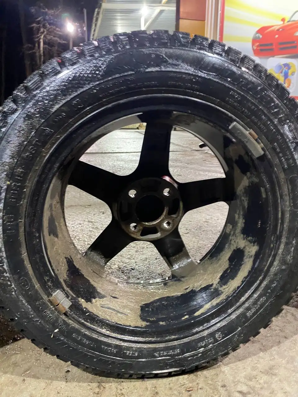 Продажа литых дисков R15 с зимней резиной - Запчасти (Авто) в Саранск