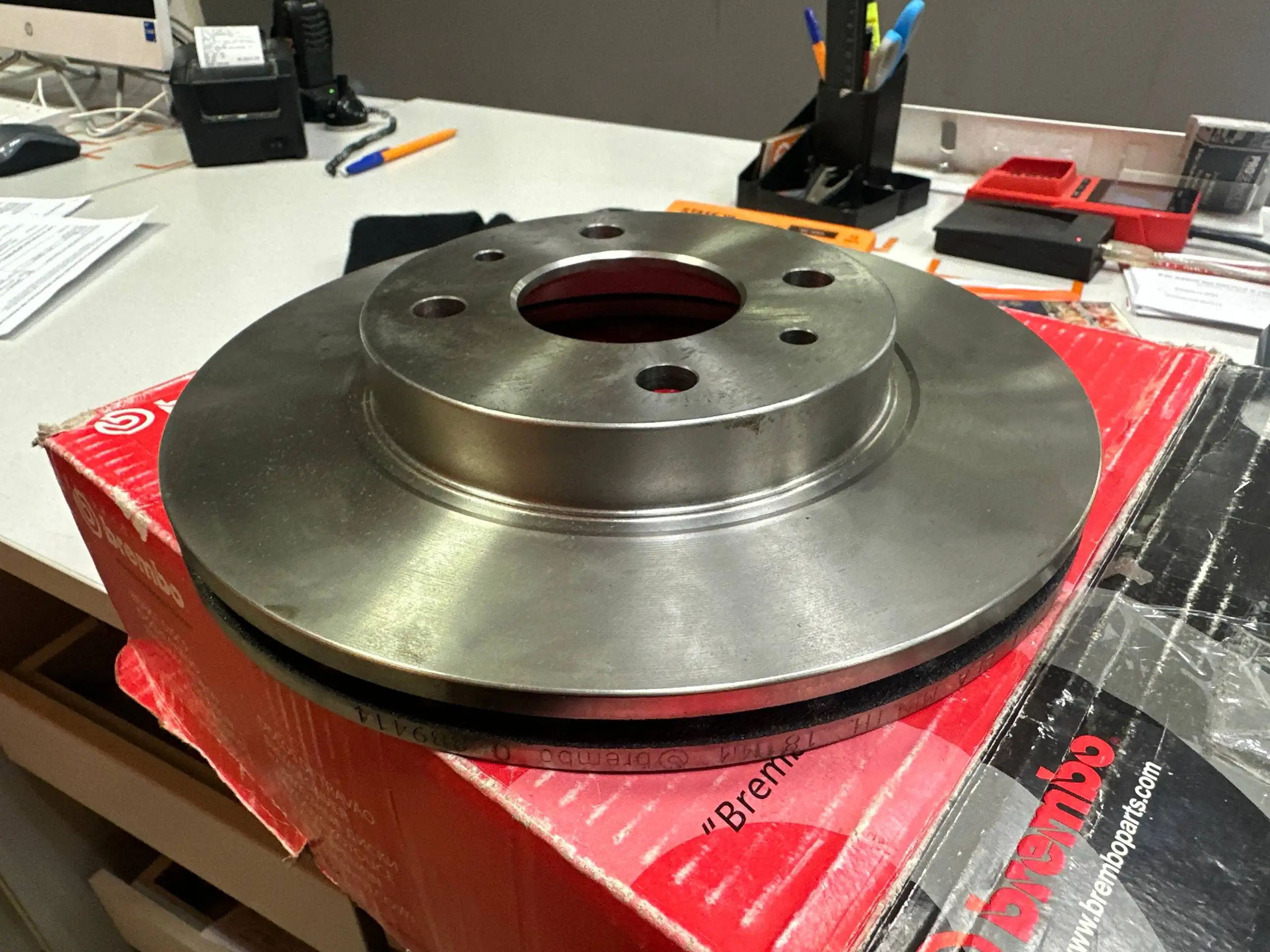 Новые тормозные диски для Приоры, Гранты, Калины - Тормозная система (Запчасти) в Саранск