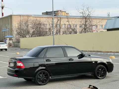 Покупка блеков или рельсов с резиной в Саранске - Автоаккумуляторы в Саранск