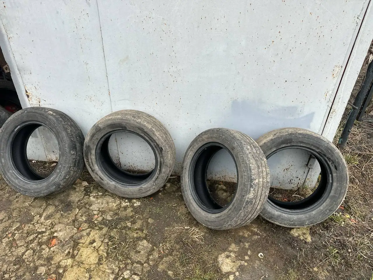 Bridgestone 4 колеса - Шины и диски (Запчасти) в Саранск