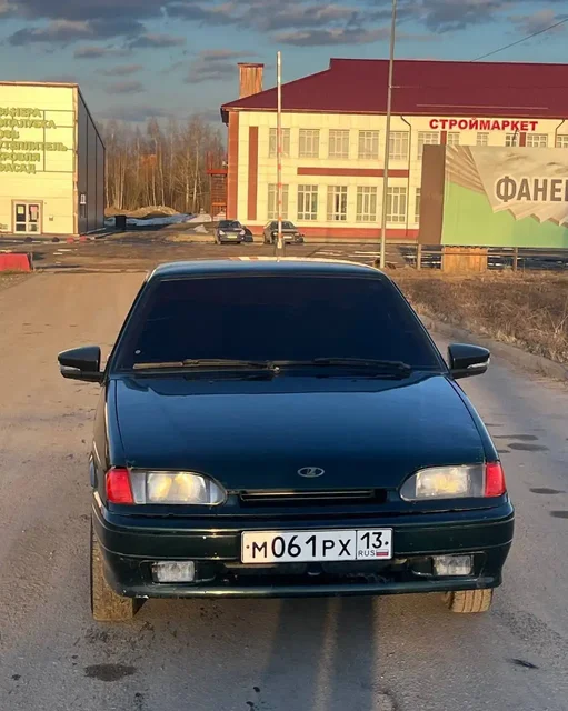 Продажа автомобиля с новыми дном, порогами, стаканами и музыкой - Шины в Саранск