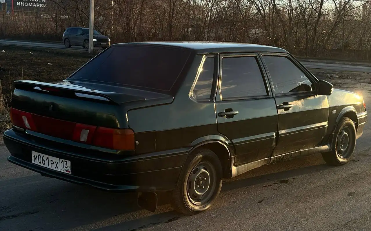 Продажа автомобиля с новыми дном, порогами, стаканами и музыкой - Авто в Саранск