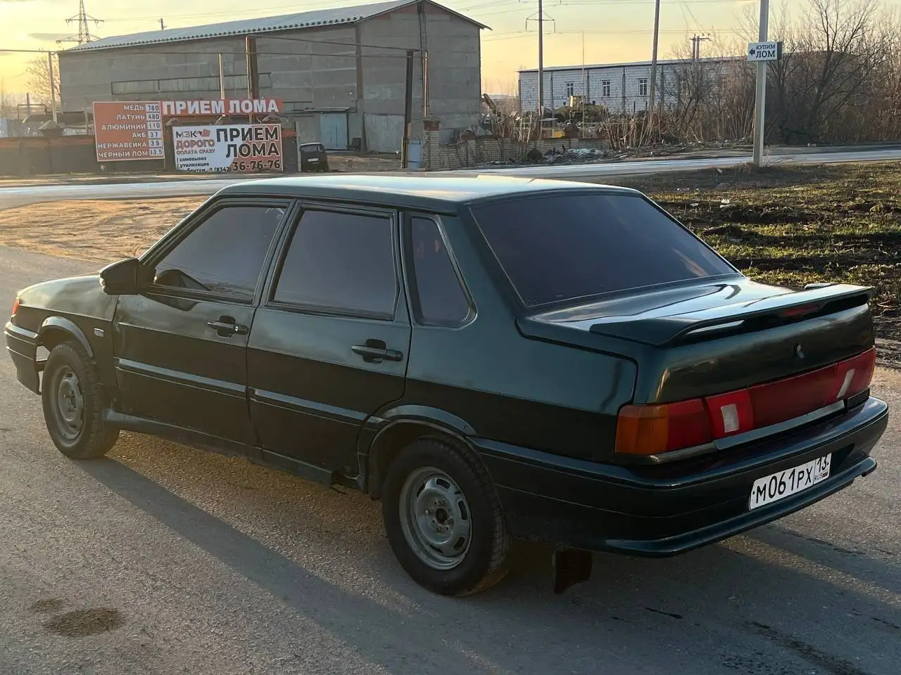 Продажа автомобиля с новыми дном, порогами, стаканами и музыкой - Авто в Саранск