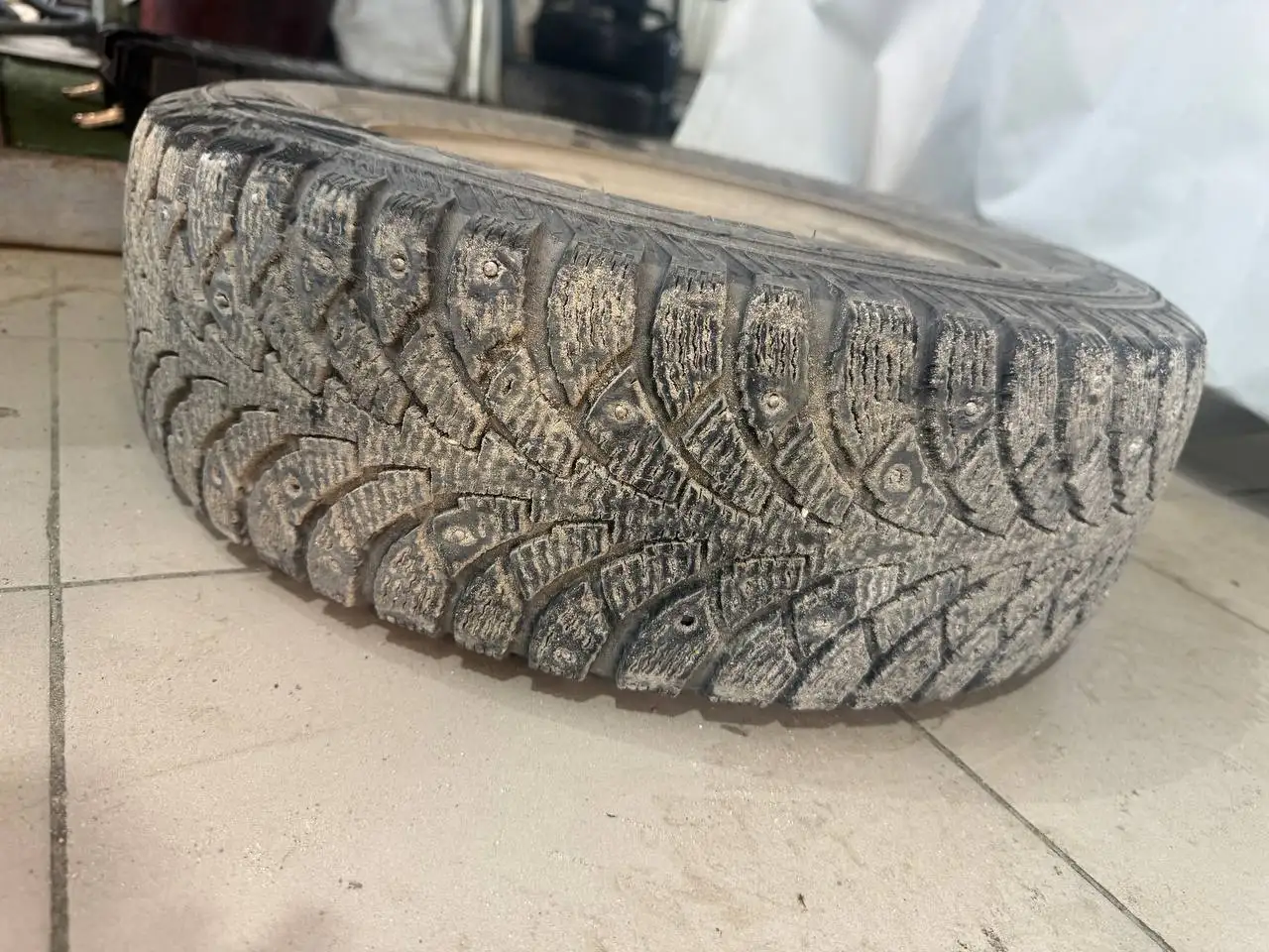 Продам 4 колеса R13 - Шины и диски (Авто) в Саранск