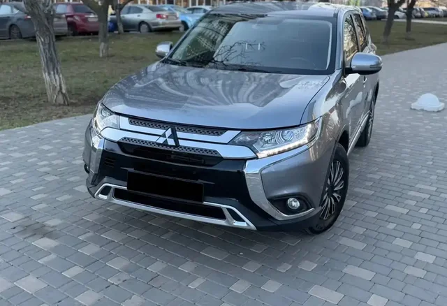 Mitsubishi Outlander 2.0 АКПП передний привод - Автохимия и автокосметика в Саранск