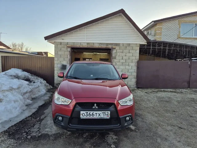 Продам автомобиль Mitsubishi ASX 2012 год - Гибридные автомобили в Саранск