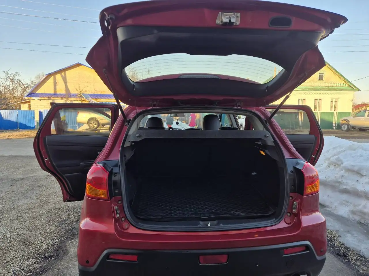 Продам автомобиль Mitsubishi ASX 2012 год - Авто в Саранск