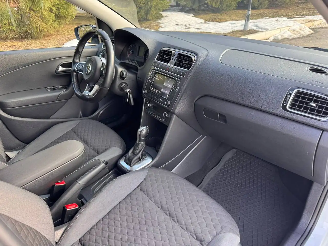 Hyundai Solaris 2019 1.4 Turbo Max комплектация - Авто в Пенза