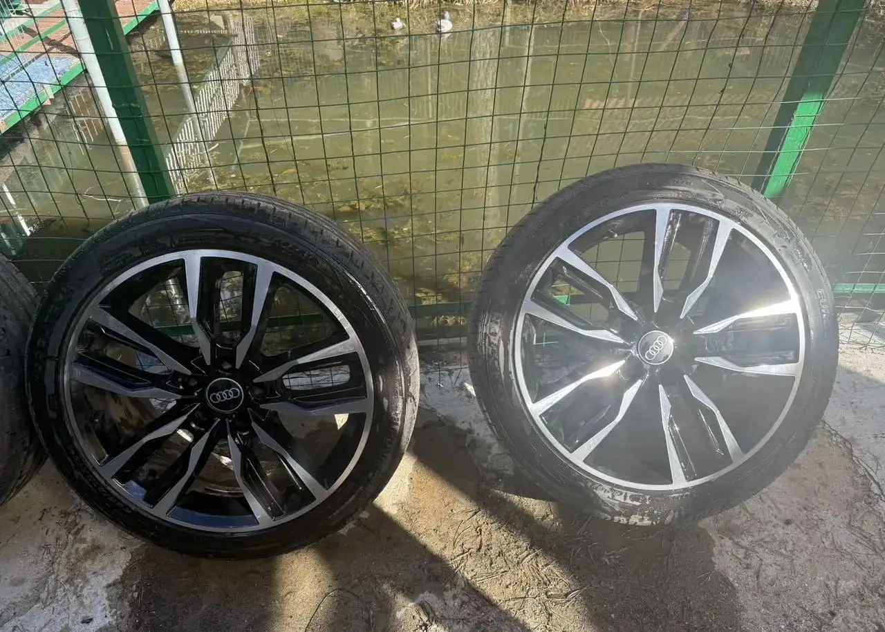 Продаю колеса в сборе R18 245/40 - Шины и диски (Авто) в Саранск