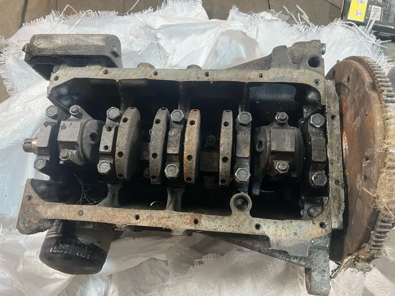 Продам блок и голову двигателя - Двигатель и запчасти (Авто) в Саранск