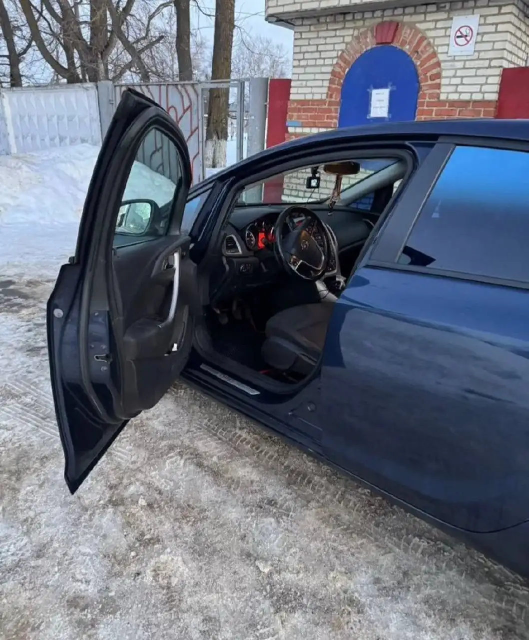 Opel Astra J 2010 - Легковые автомобили (Авто) в Саранск